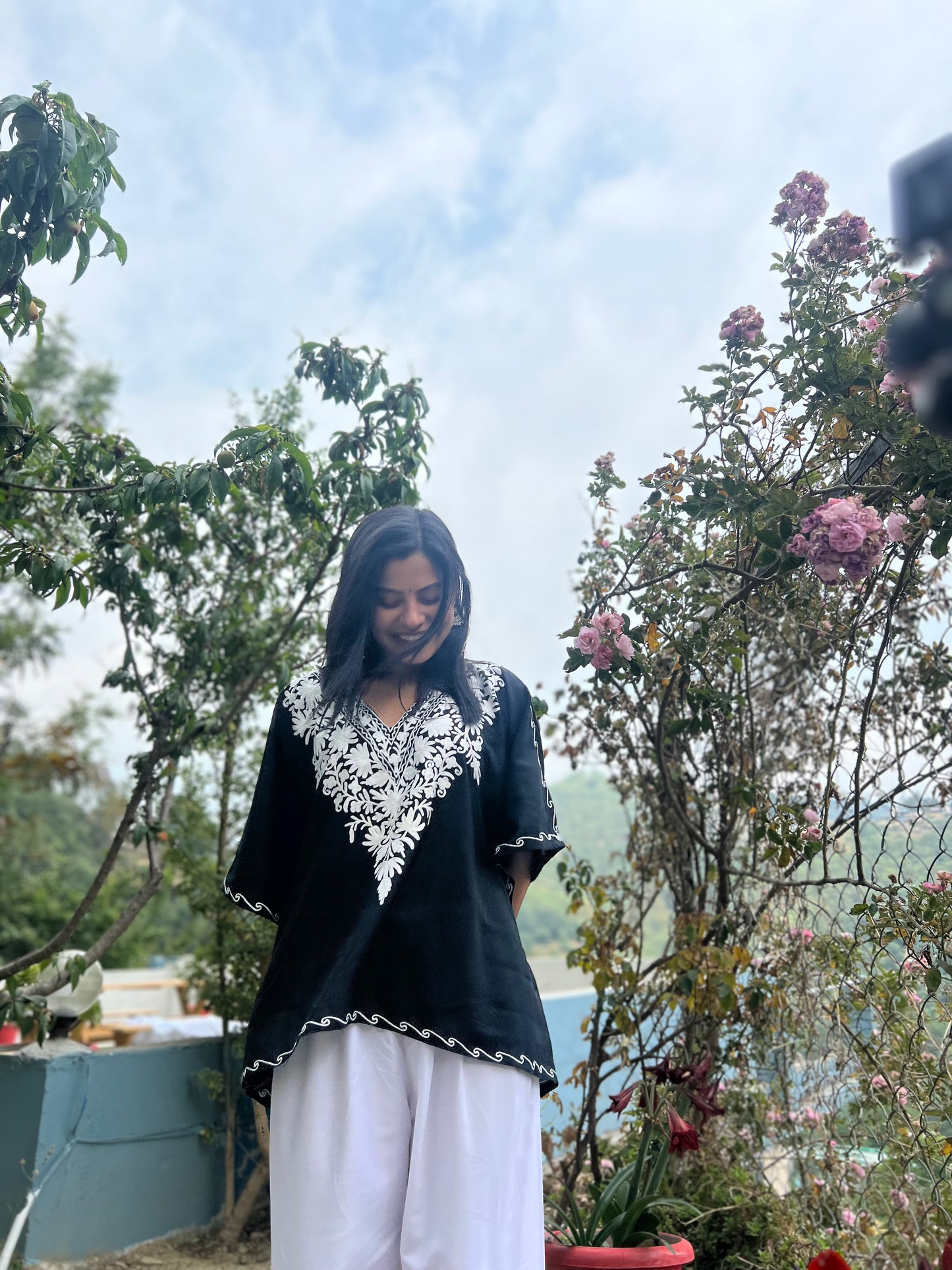 Black-white Kaftan top!